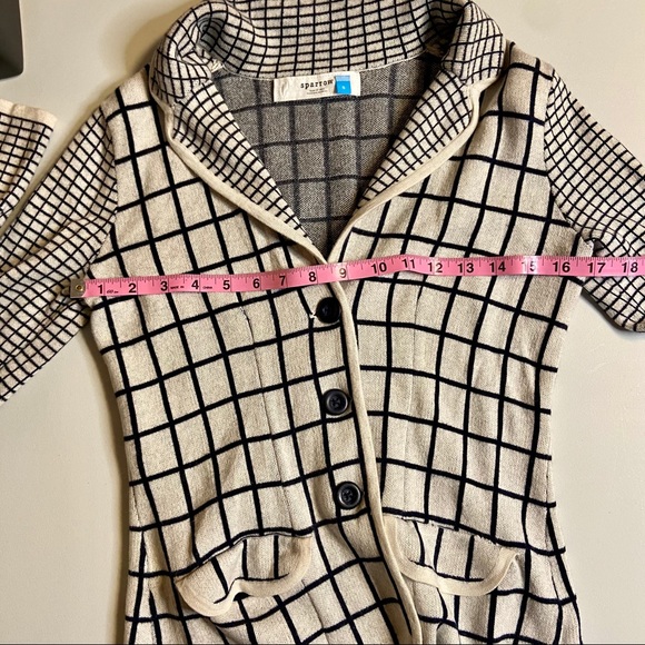 Sparrow Sweater Blazer - Picture 9 of 9